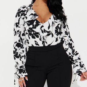 NWT Floral Print Bodysuit